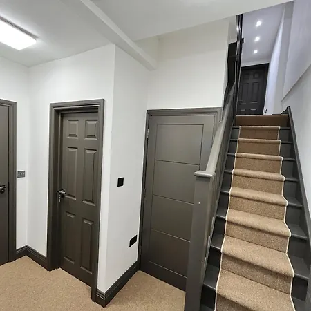 Fabulous 3 Bed Apartment - Near Excel - Sleeps 6 - 8 Londres Extérieur photo